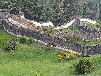 ShenZhen Splandid China - Replica of China's Great Wall.