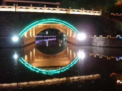 Yangzhou's Grand Canal, by night