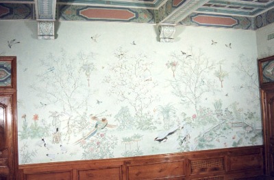Traditional Chinese garden scene on the wall of one of Ms Weng Ru Lan's commissions.